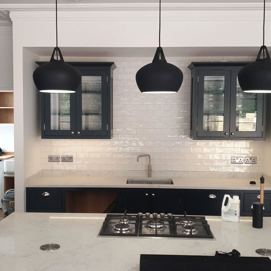 Kitchen island detail — herringbone parquet floor